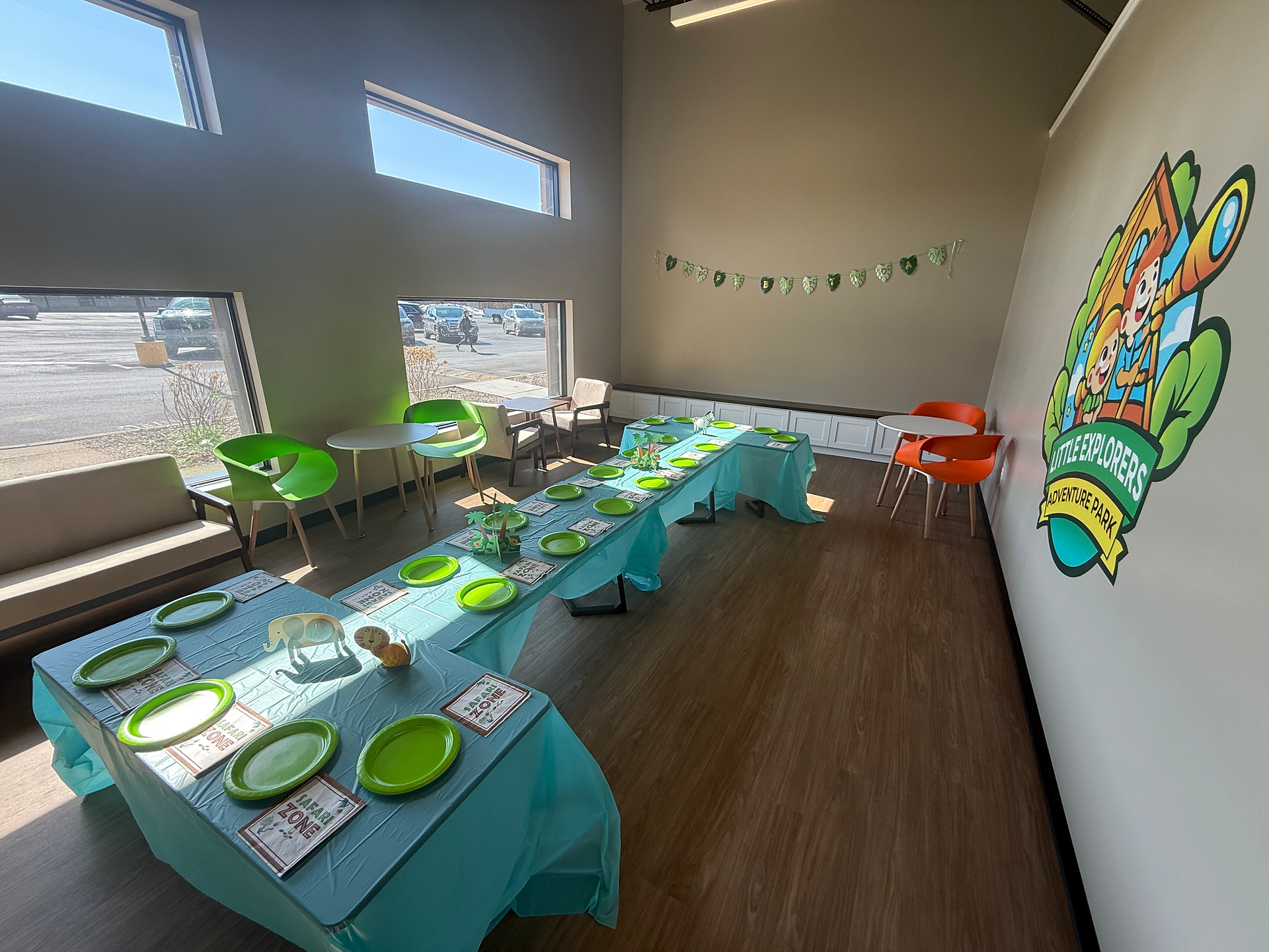 party room for birthdays at little explorers